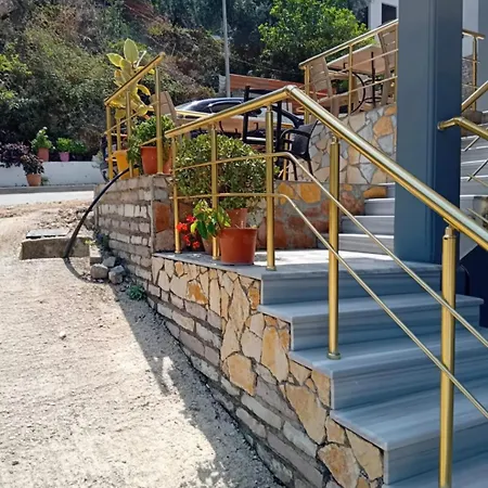 بيت ضيافة Tatjana *